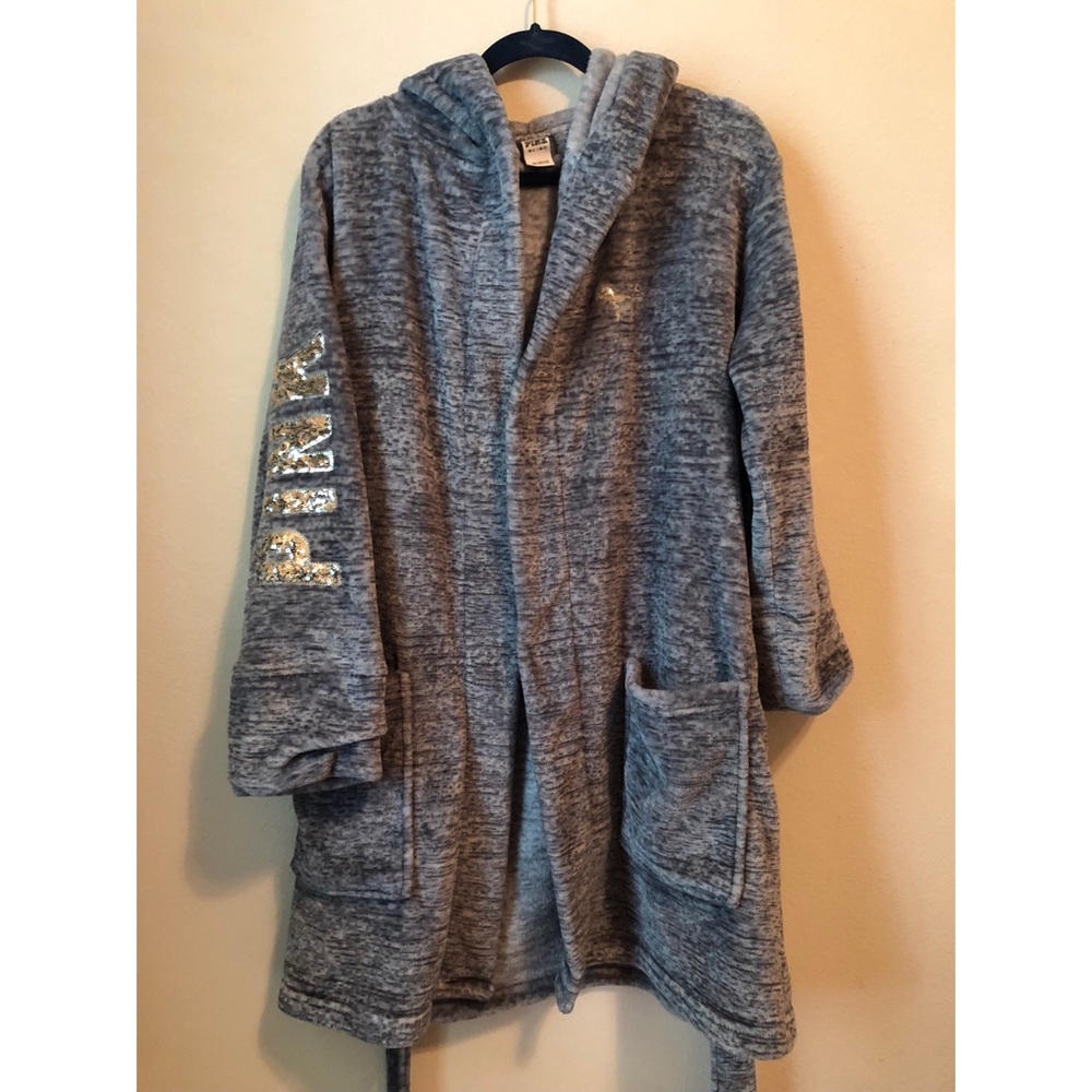 PINK Victoria’s Secret bath robe